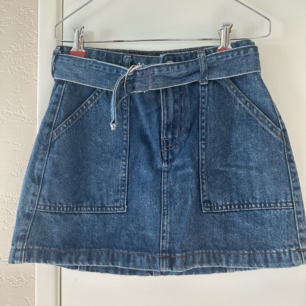 Aeropostale Denim Skirt, High Rise, Size 0 Medium Wash Belted Pockets